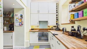 Photo 10- click for photo gallery